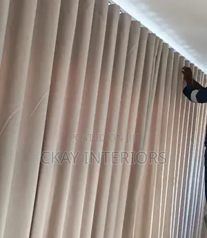 A Smart Choice of Living Room Window Curtains