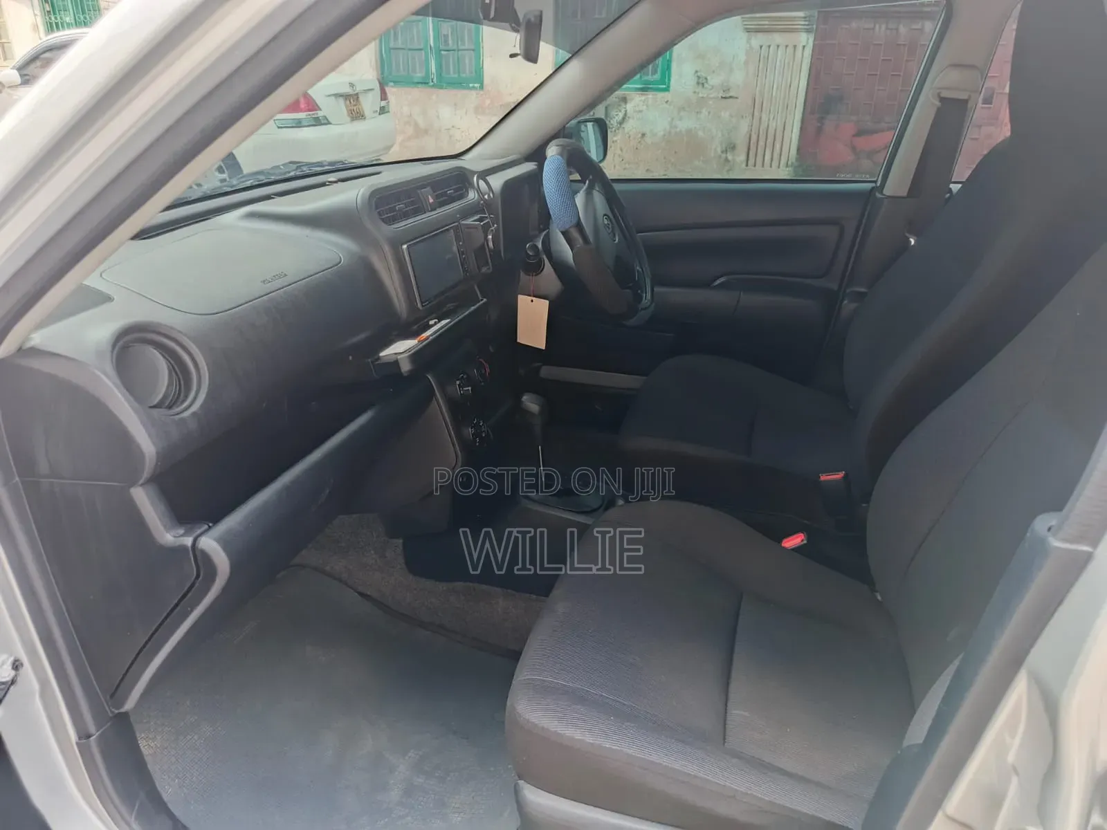 Toyota Probox 2018 Silver