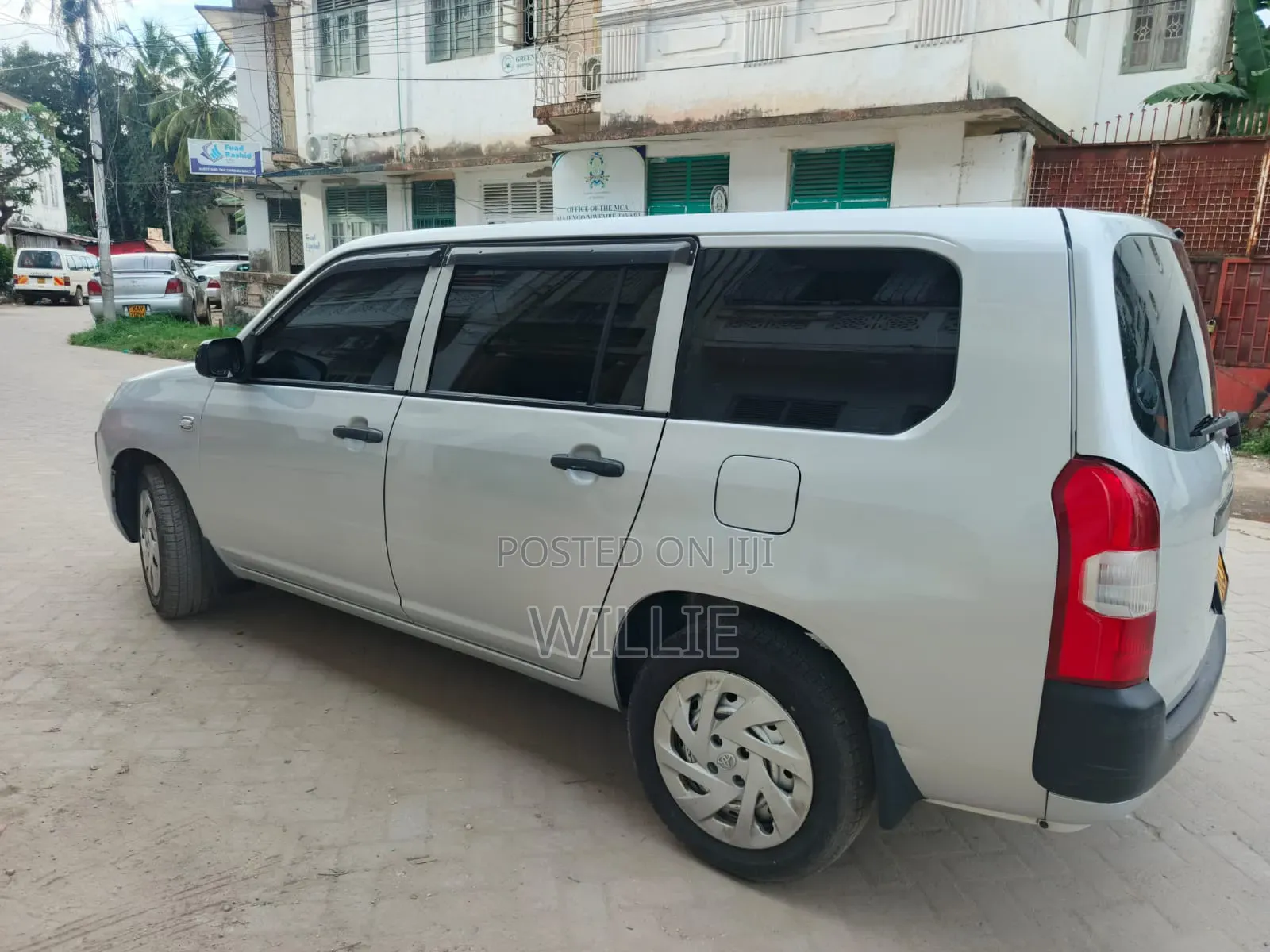 Toyota Probox 2018 Silver
