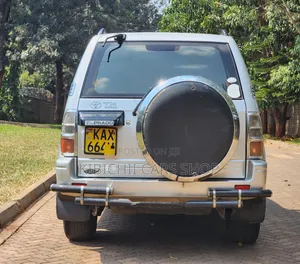 Toyota Land Cruiser Prado 2000 Silver