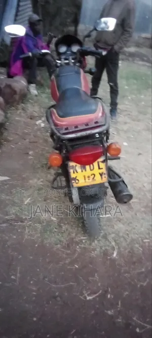 Bajaj Boxer 2014 Red