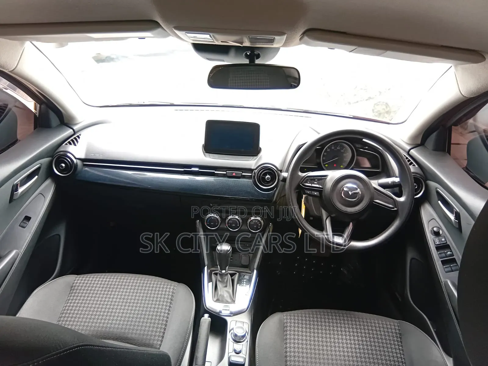 Mazda Demio 2018 Red