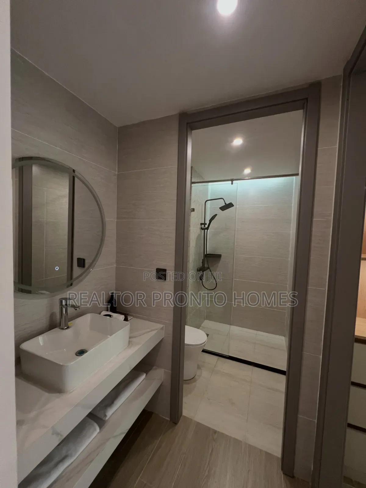 1bdrm Apartment in Lavington, Valley Arcade for sale