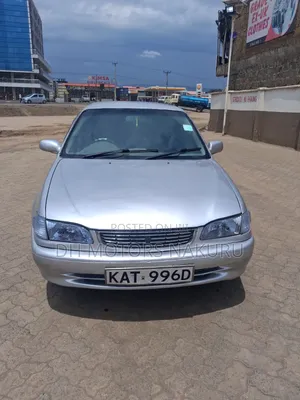 Toyota Corolla 1999 Silver