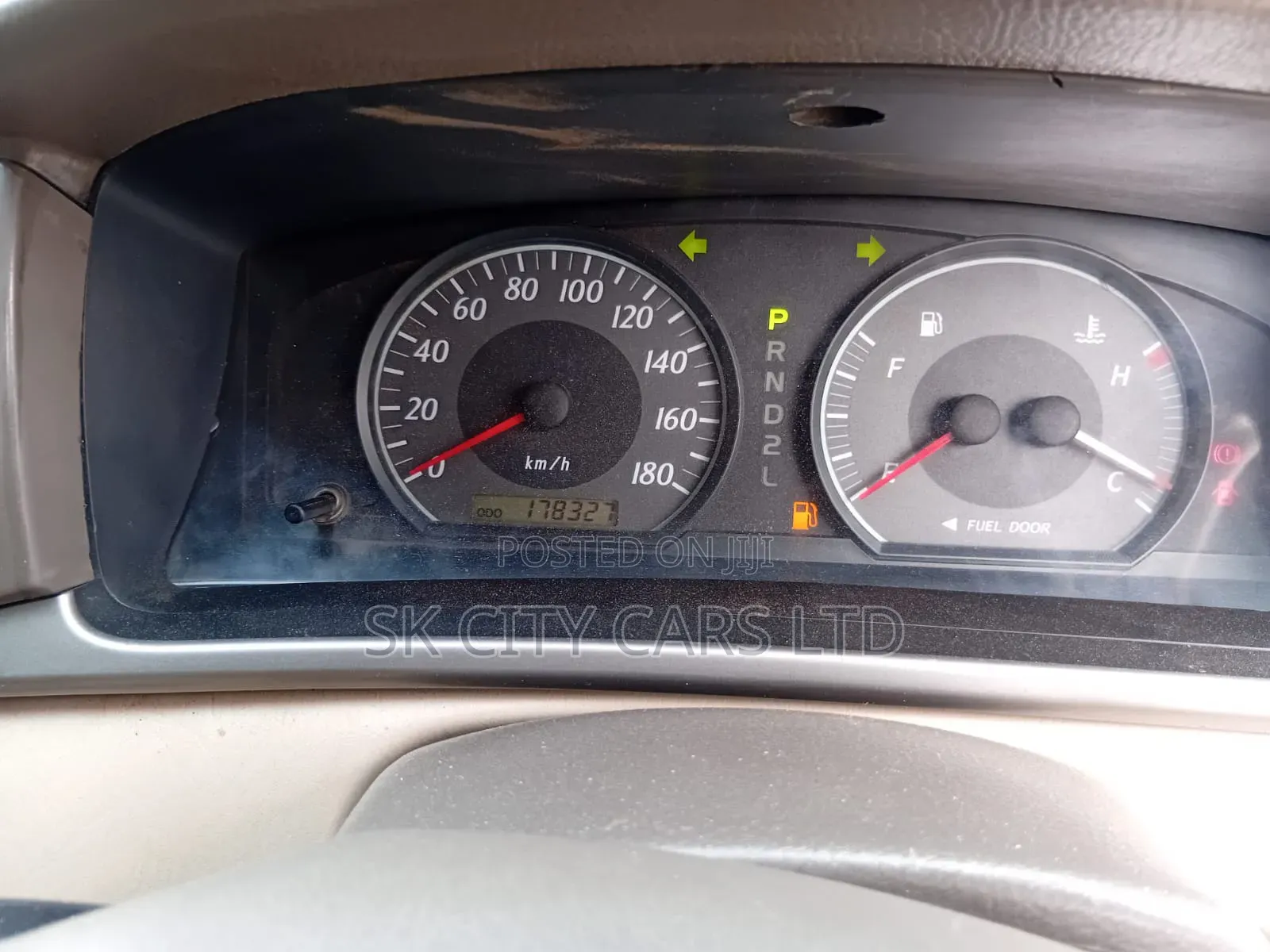 Toyota Corolla Sedan 2005 White