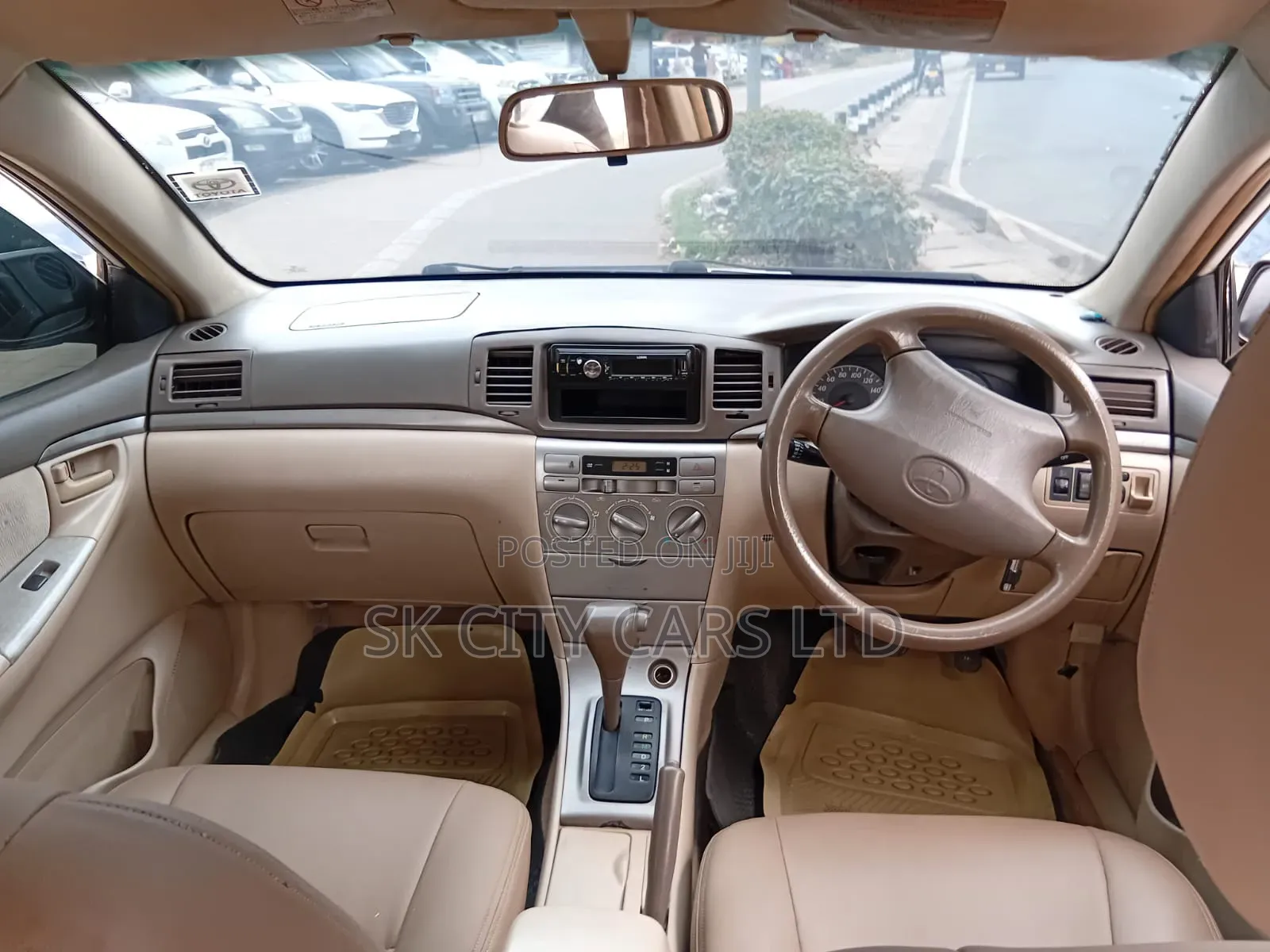Toyota Corolla Sedan 2005 White