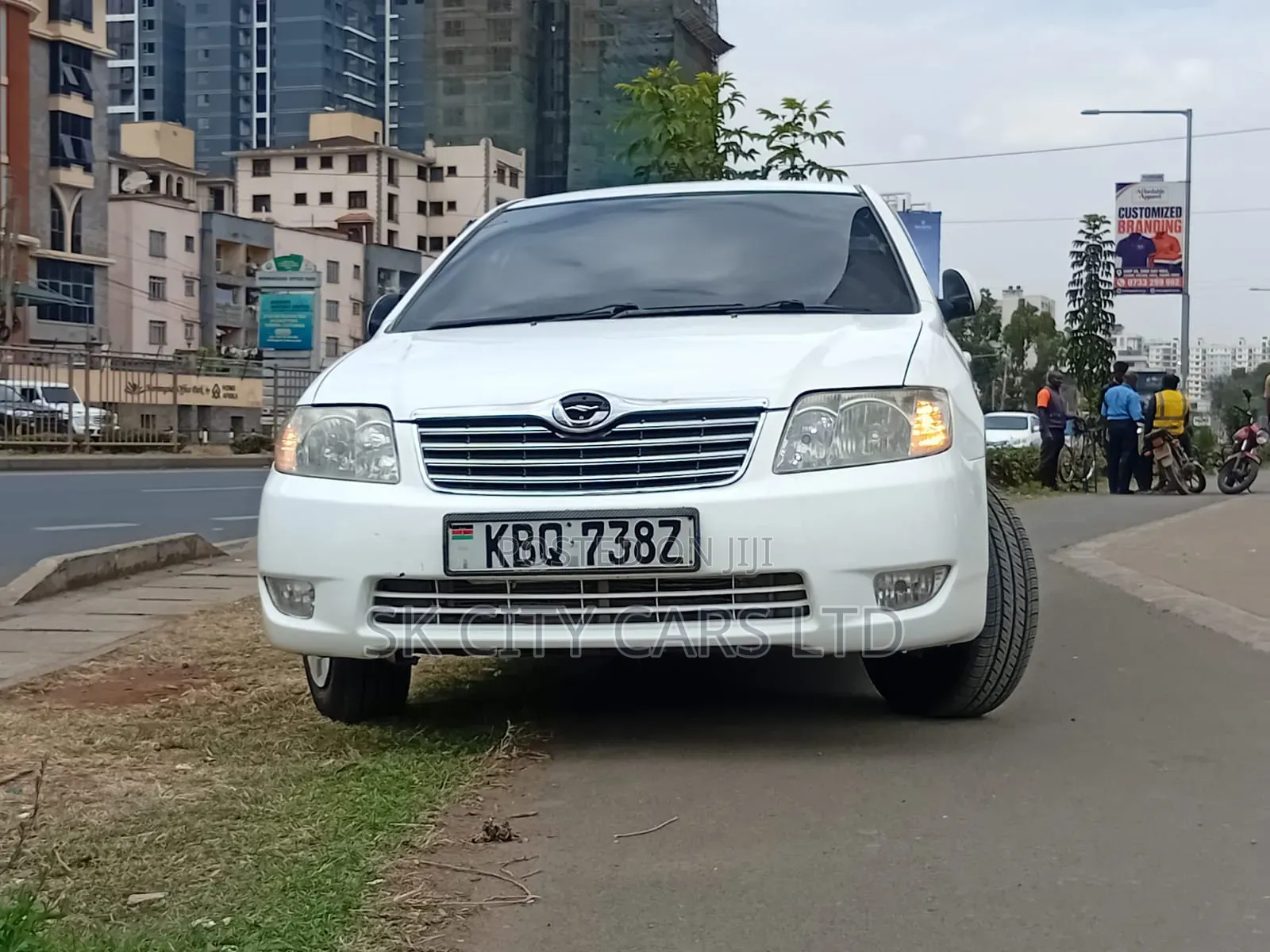 Toyota Corolla Sedan 2005 White