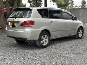 Toyota Ipsum 2003 Gray