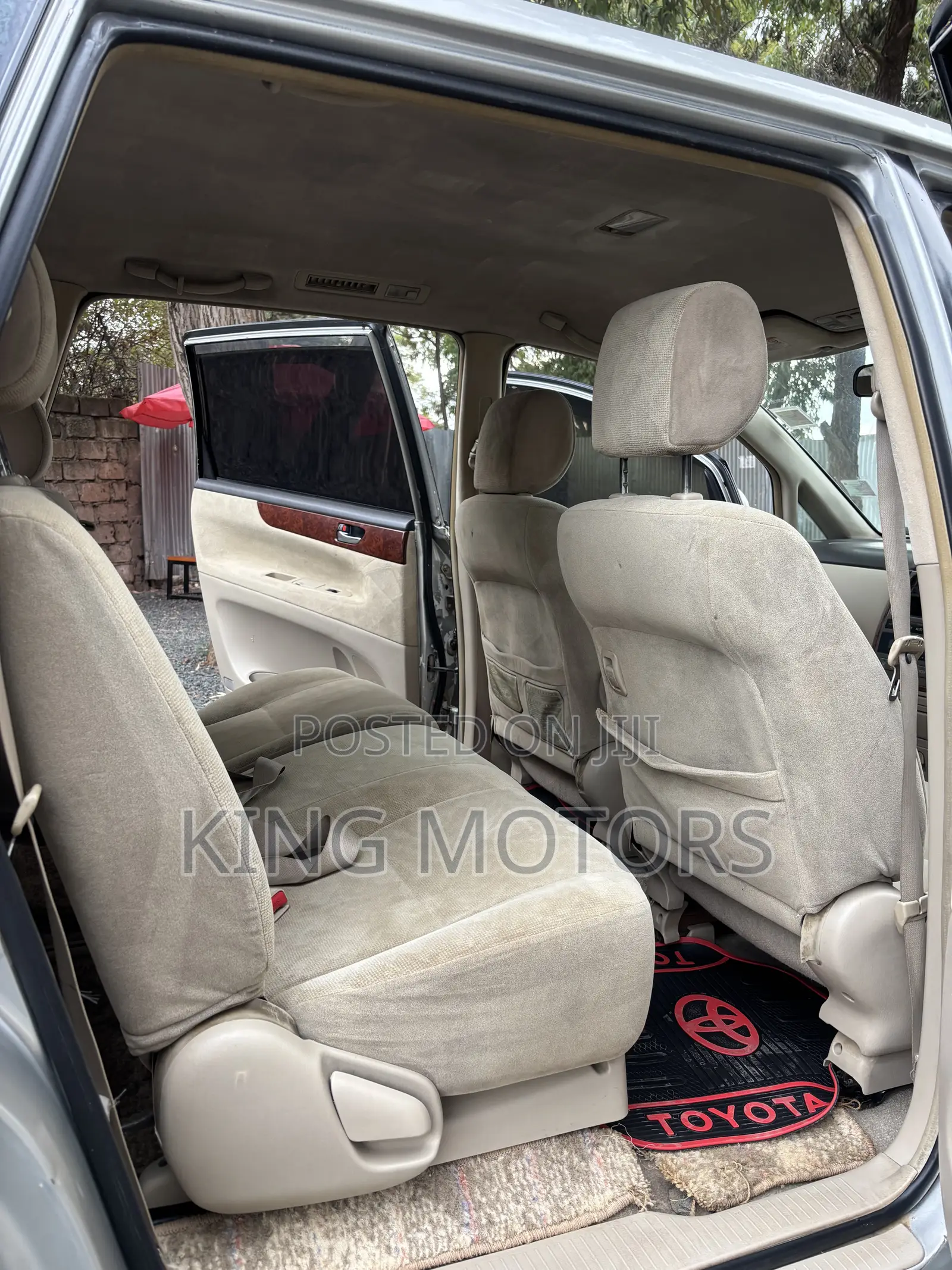 Toyota Ipsum 2003 Gray