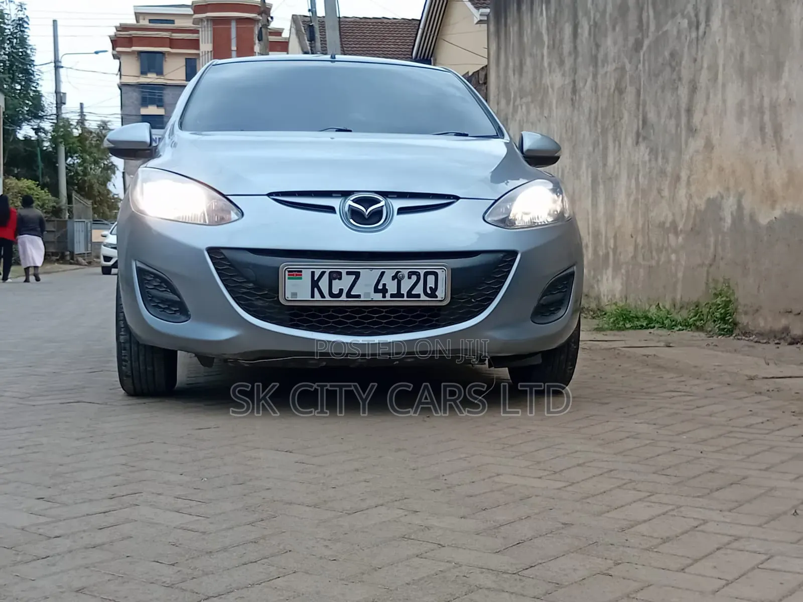 Mazda Demio 2013 Gray