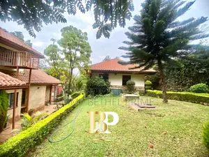 4bdrm Mansion in Rosslyn for rent