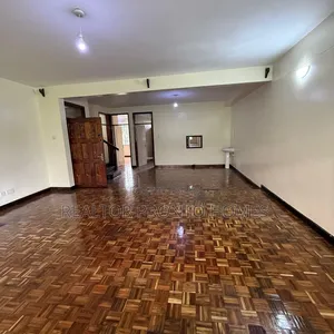 4bdrm Townhouse / Terrace in Yaya Center, Hurlingham for rent