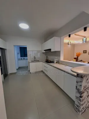 3bdrm Apartment in Kilimani, Hurlingham for sale