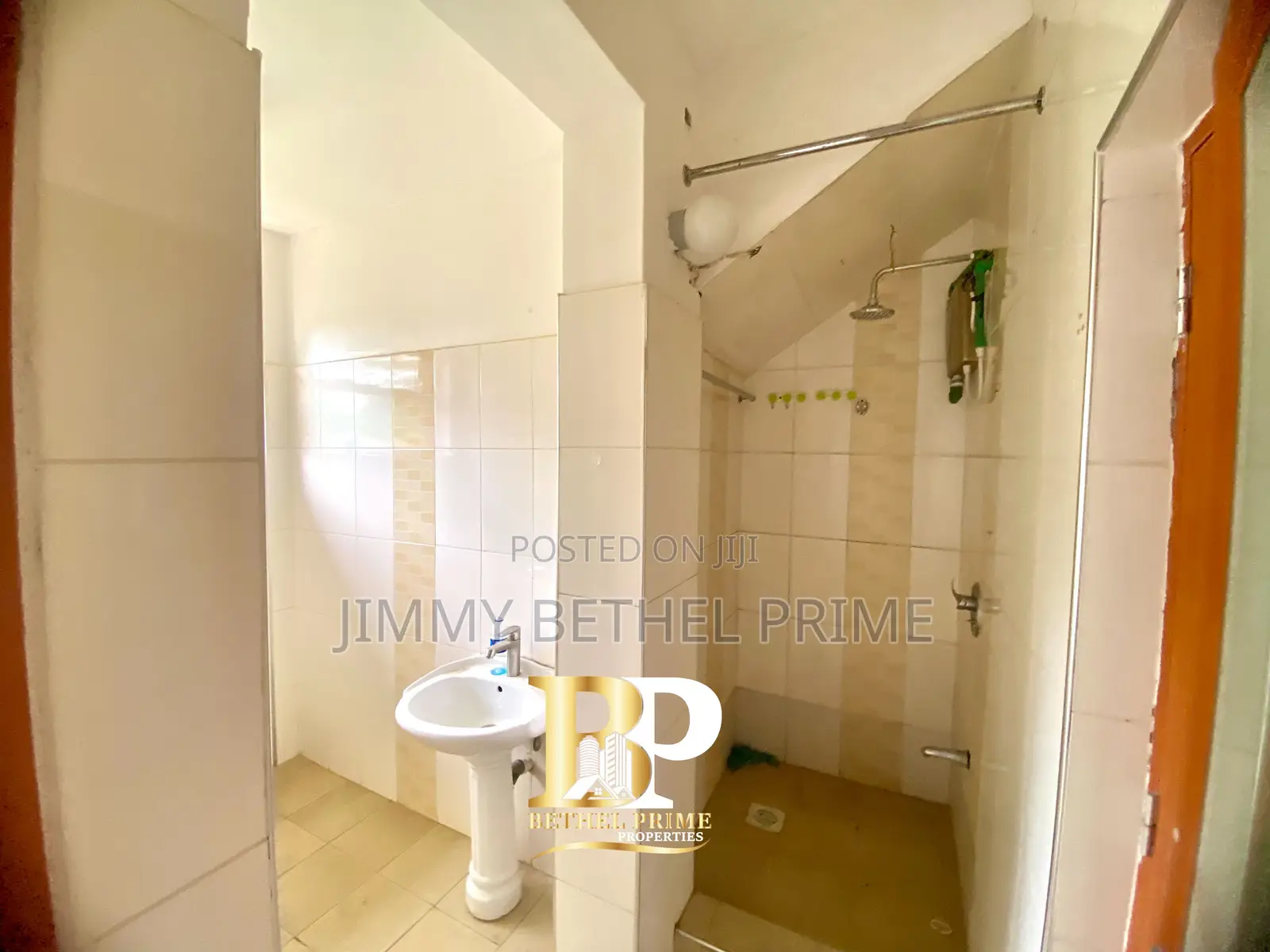 4bdrm Townhouse / Terrace in Runda for rent