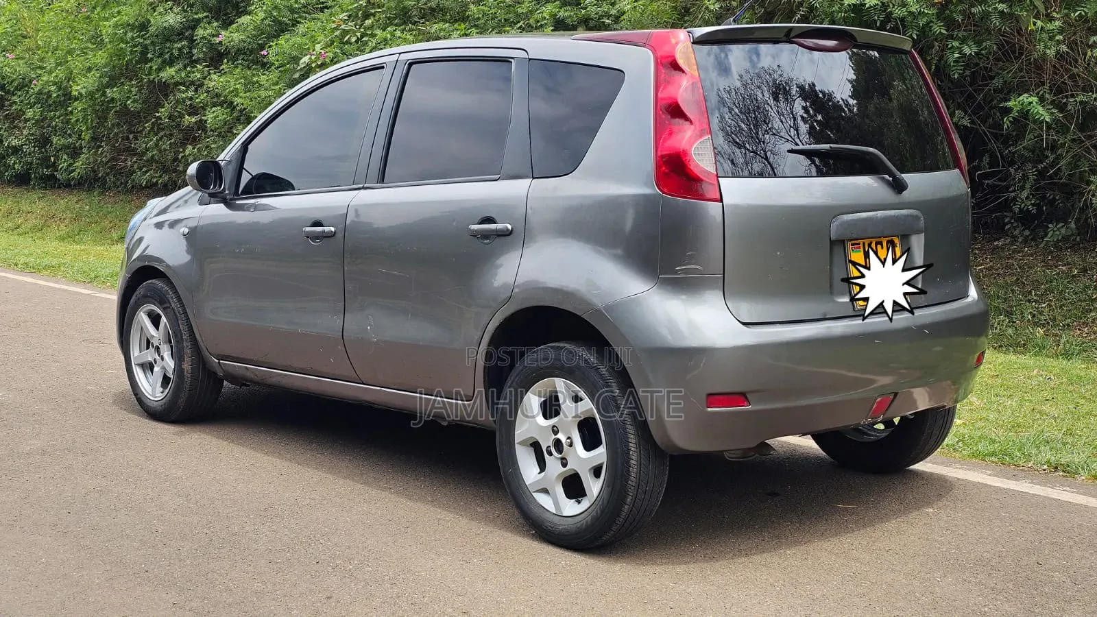 Nissan Note 2011 Gray