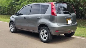 Nissan Note 2011 Gray