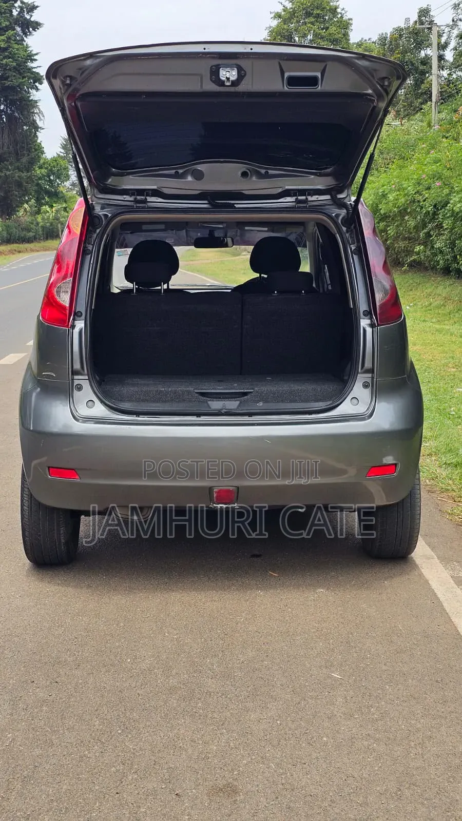 Nissan Note 2011 Gray