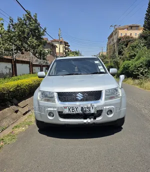 Suzuki Escudo 2006 Silver