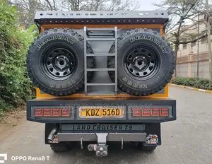 Toyota Land Cruiser 2014 Gray