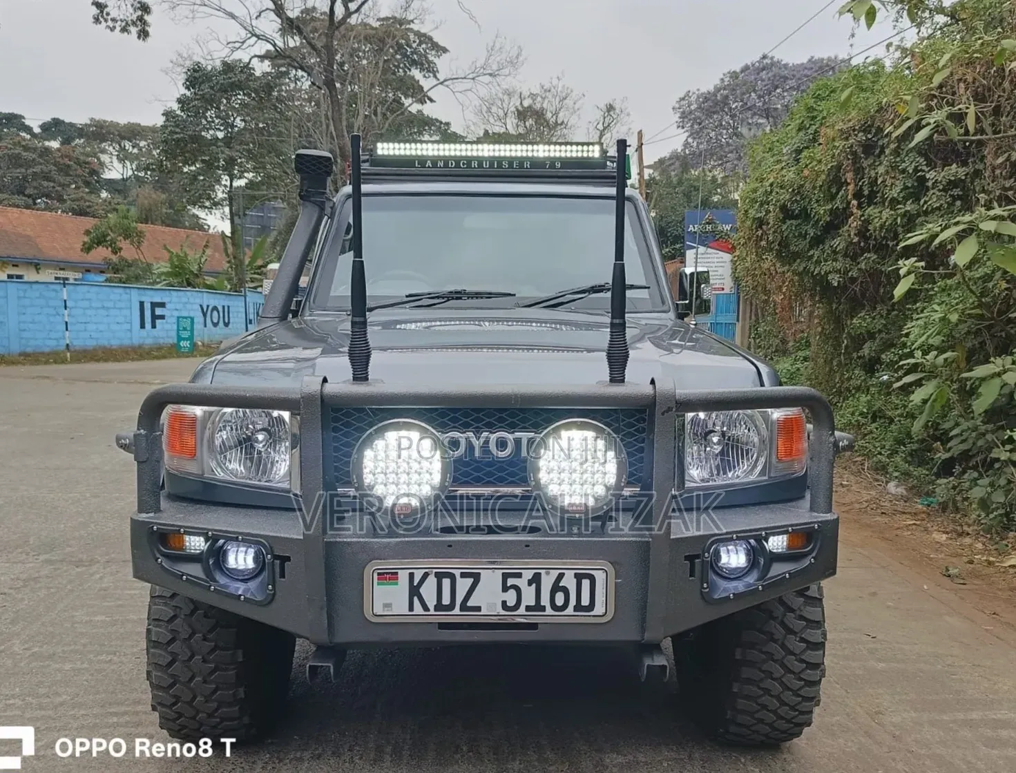 Toyota Land Cruiser 2014 Gray