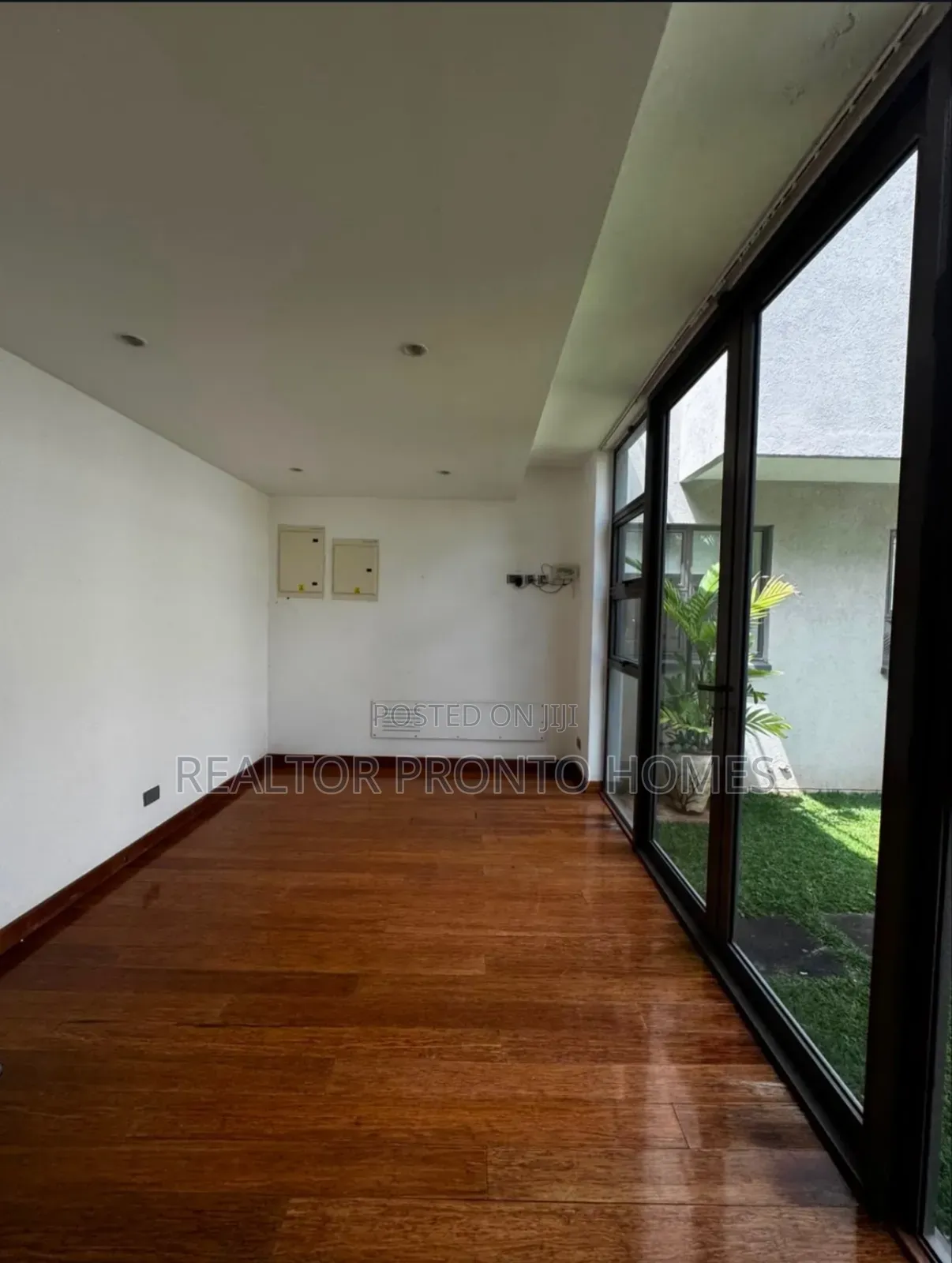 5bdrm Villa in Karen, Hardy for rent