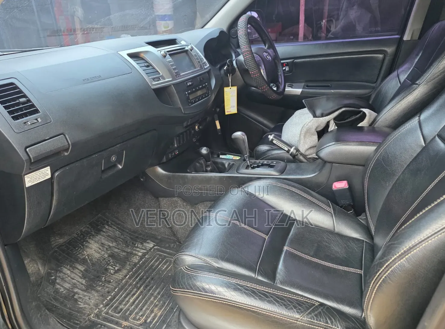 Toyota Hilux 2015 Black