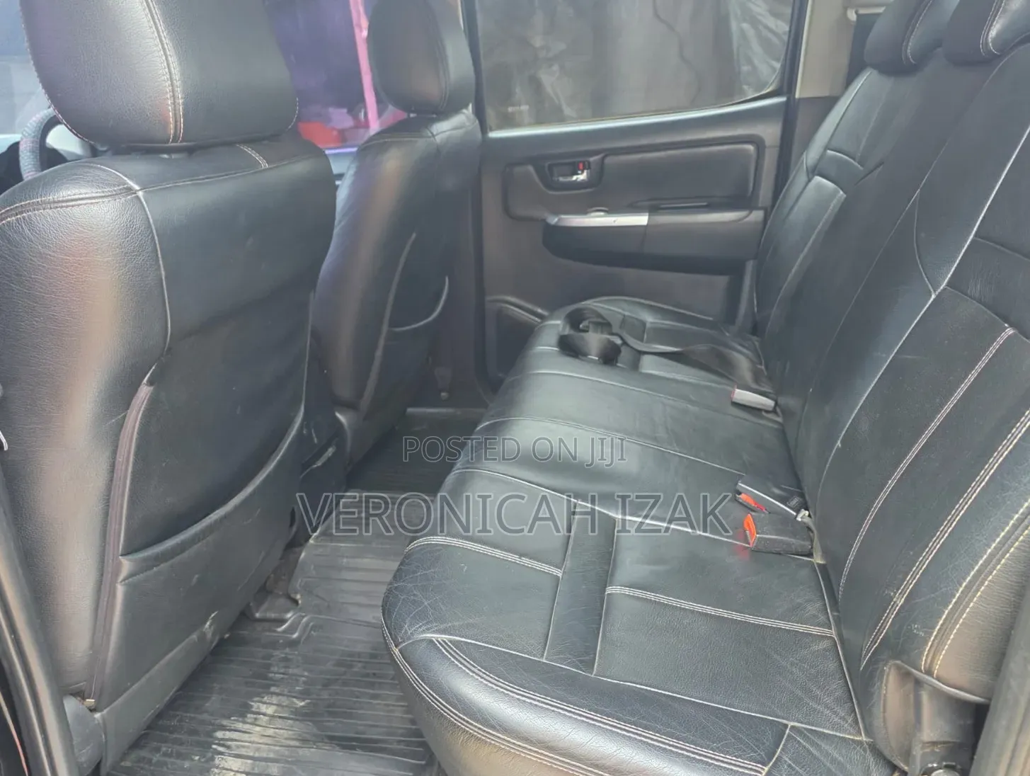 Toyota Hilux 2015 Black