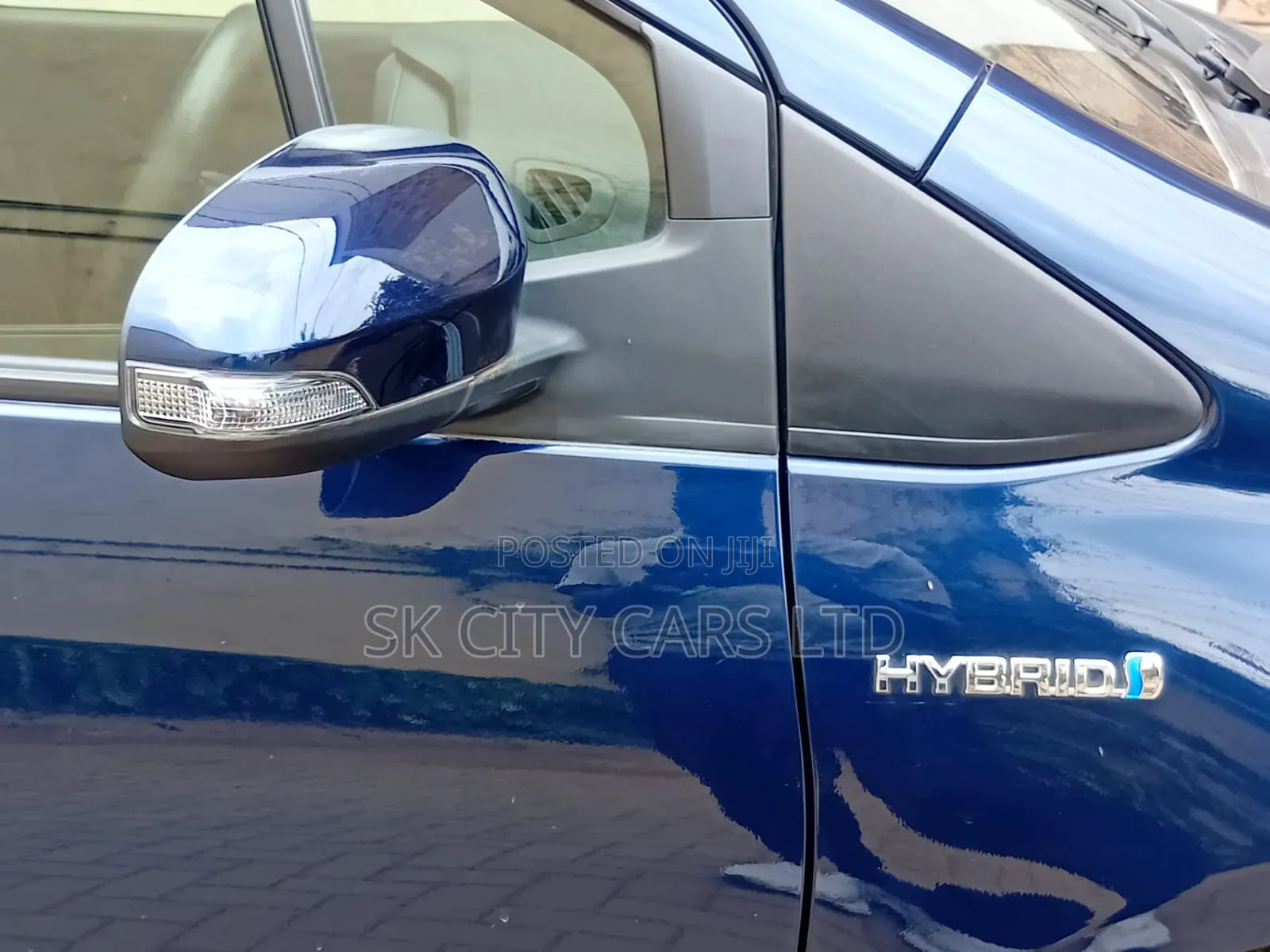 Toyota Vitz 1.5 FWD Hybrid 5dr 2019 Blue