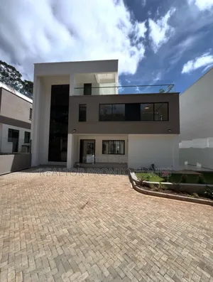 5bdrm Villa in Westlands, Spring Valley for rent