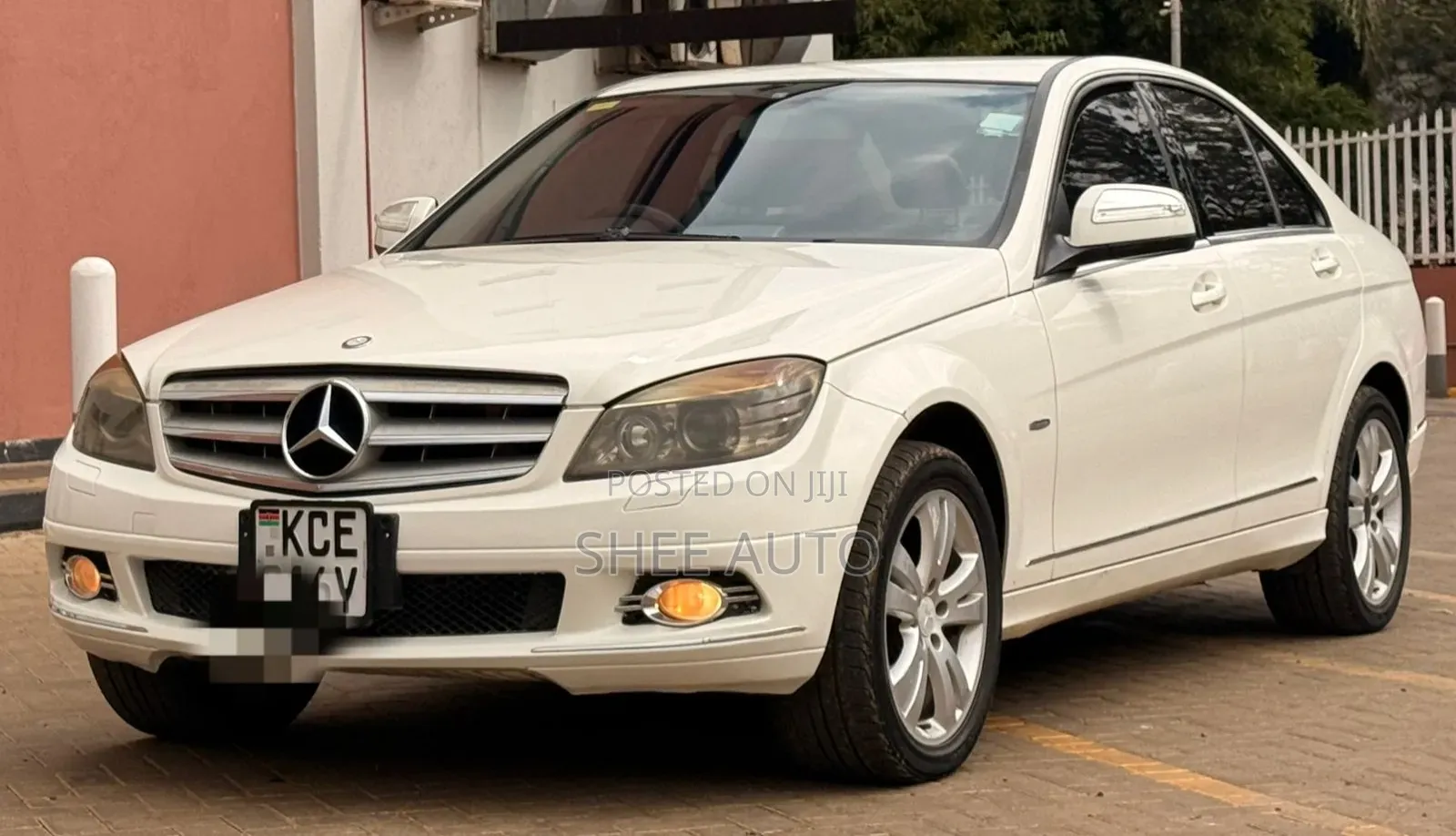 Mercedes-Benz C200 2008 White