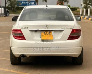 Mercedes-Benz C200 2008 White