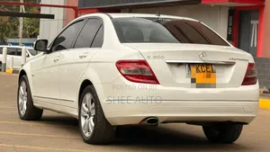 Mercedes-Benz C200 2008 White