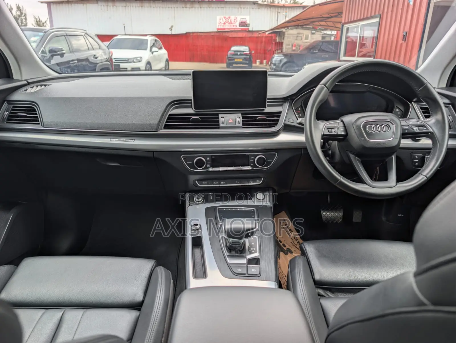 Audi Q5 2.0T Premium AWD quattro 2019 White