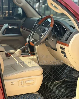 Toyota Land Cruiser 4.6 V8 ZX 2014 Burgundy