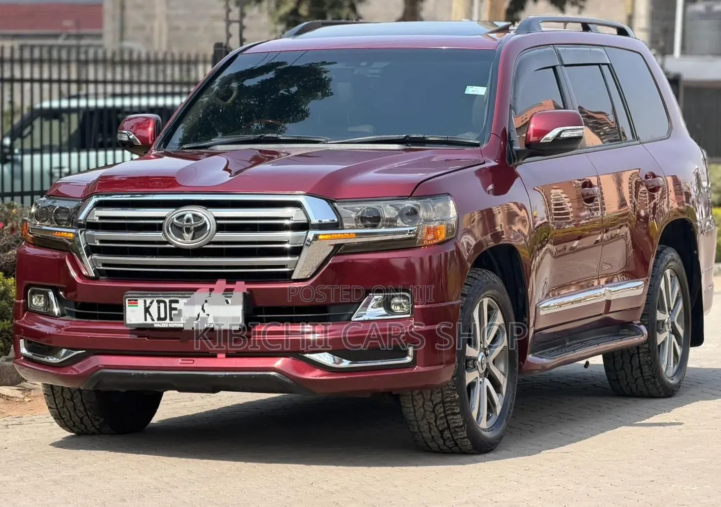 Toyota Land Cruiser 4.6 V8 ZX 2014 Burgundy