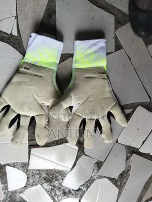 Goalkeeper Gloves