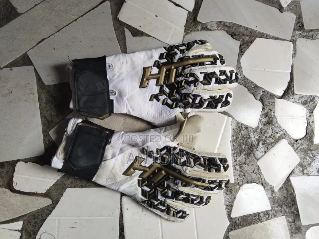 Goalkeeper Gloves