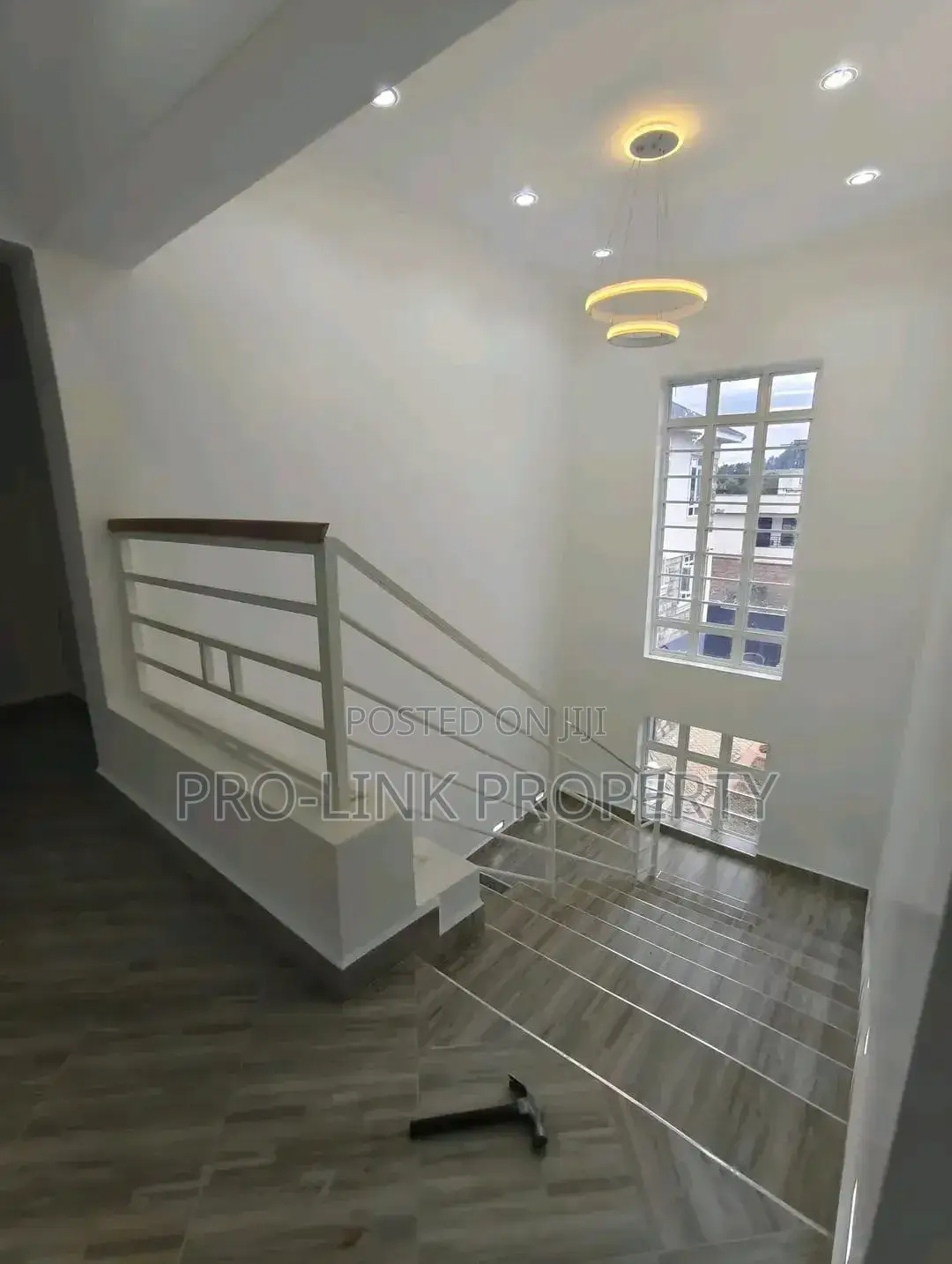 4bdrm Mansion in Ngong CBD for sale