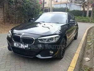 BMW 118i 2016 Black