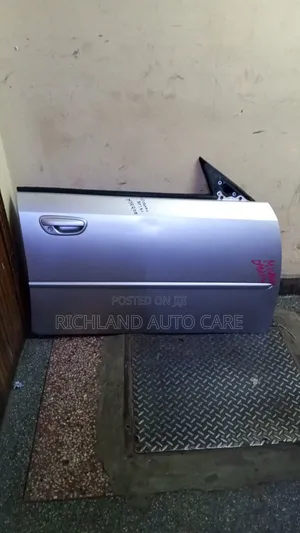Front Door Subaru Legacy Bp5 2005 Model