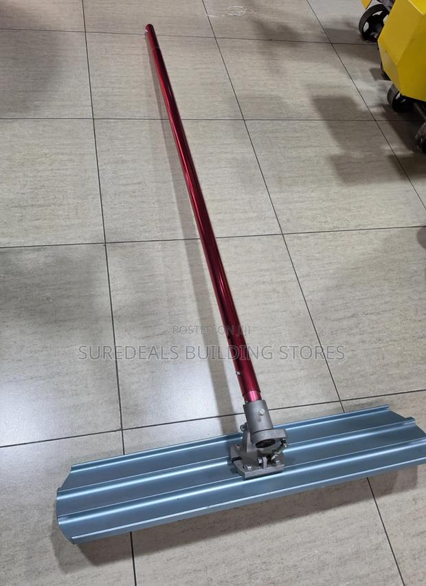 900mm Concrete Bull Float,with 1.8mtrs Handle - thumbnail 3