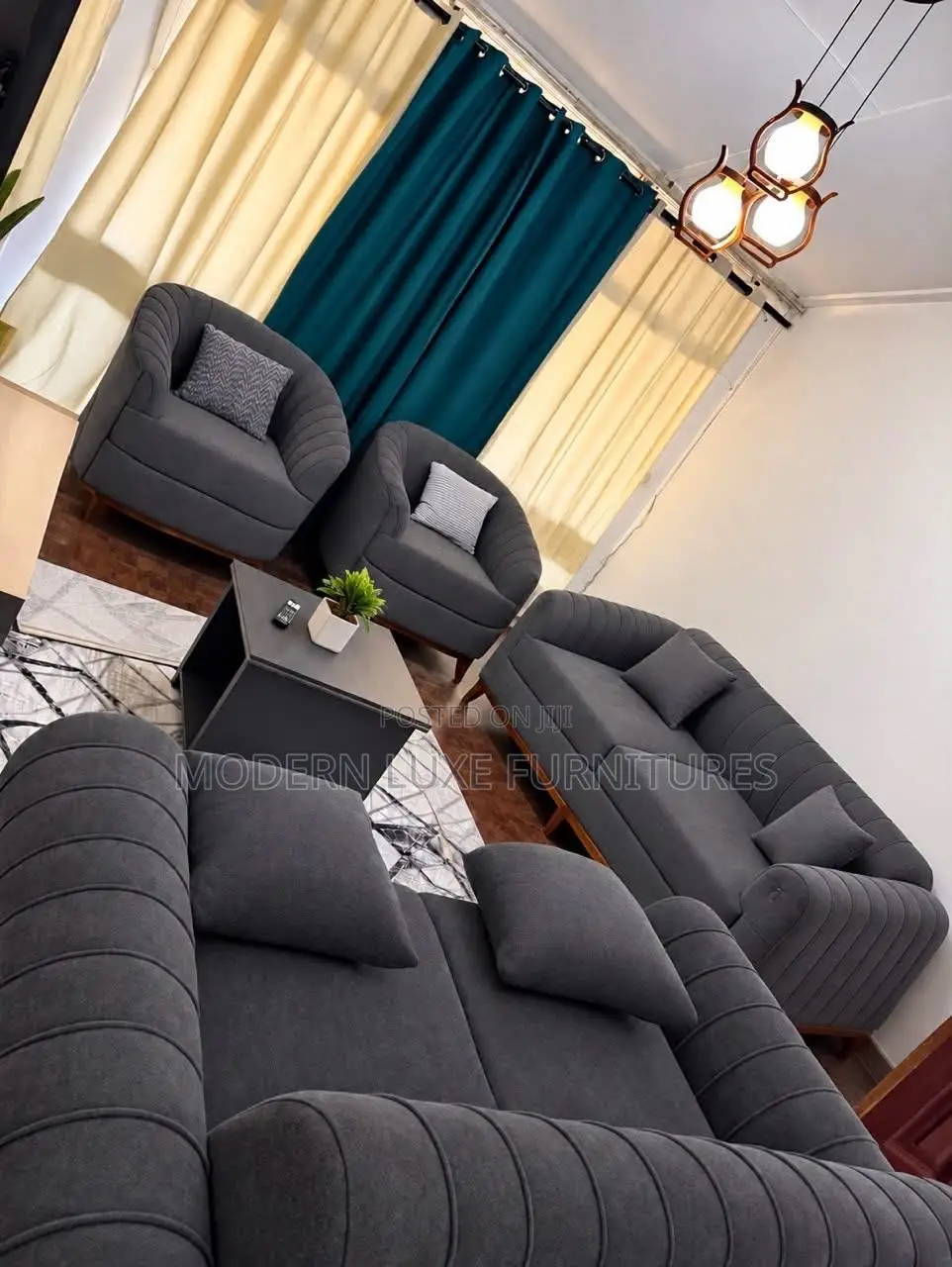 Valencia Crown 7 Seater Sofa/7 Seater Sofa