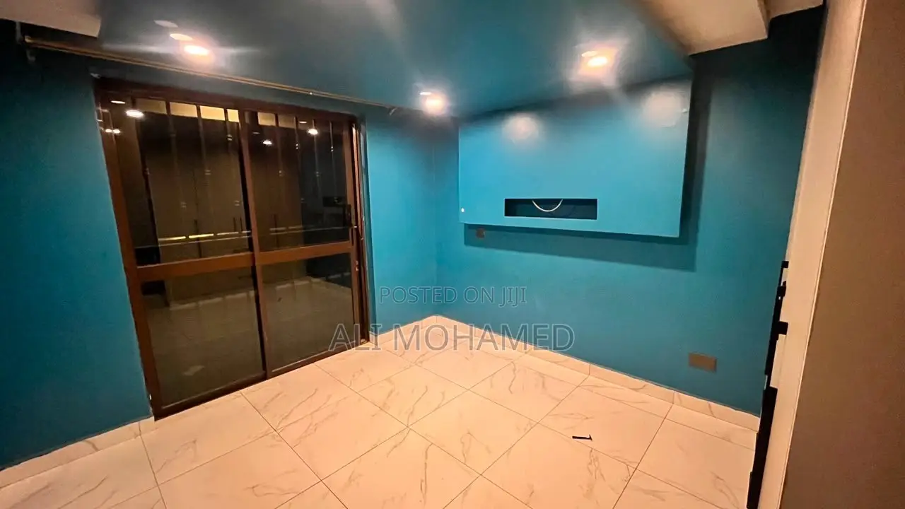 4bdrm Mansion in Banita Paradiso, Kamulu for sale