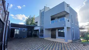 4bdrm Mansion in Banita Paradiso, Kamulu for sale