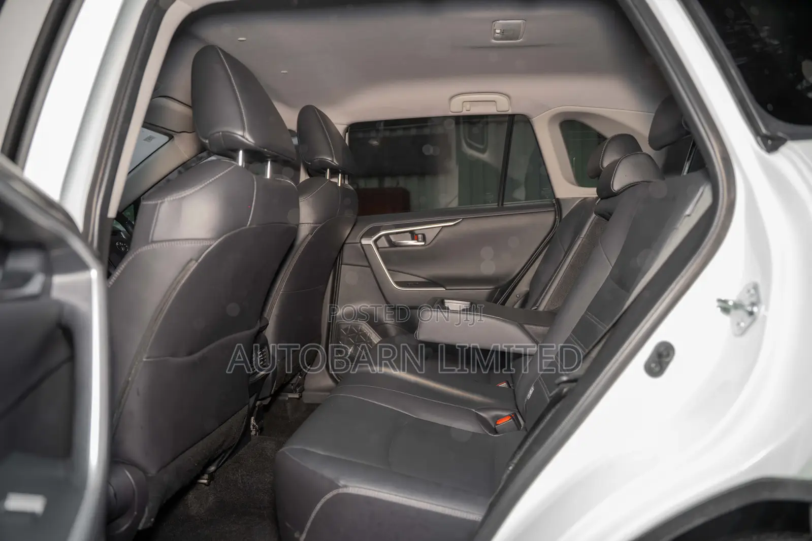 Toyota RAV4 2020 Pearl