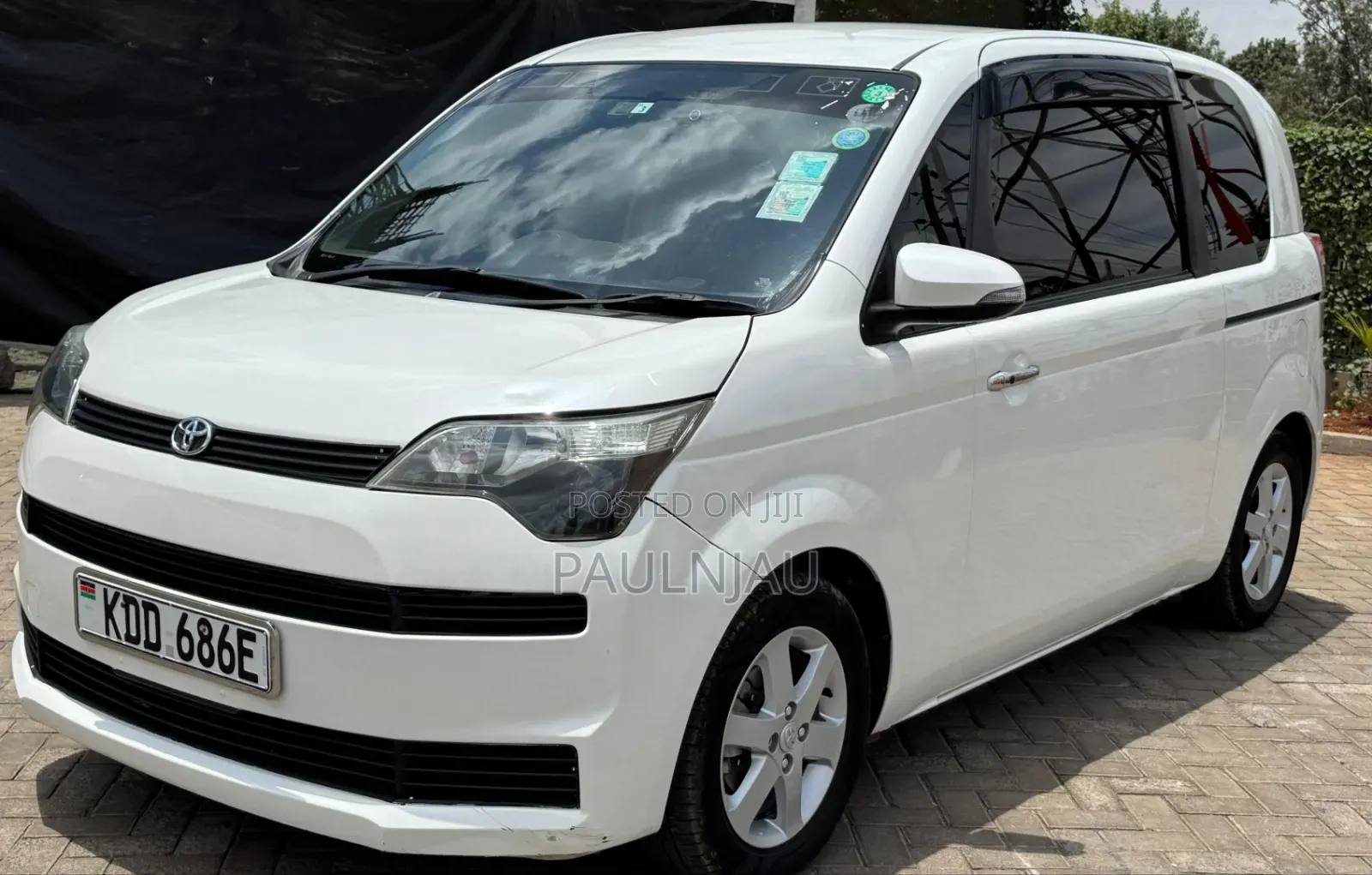 Toyota Spade 2014