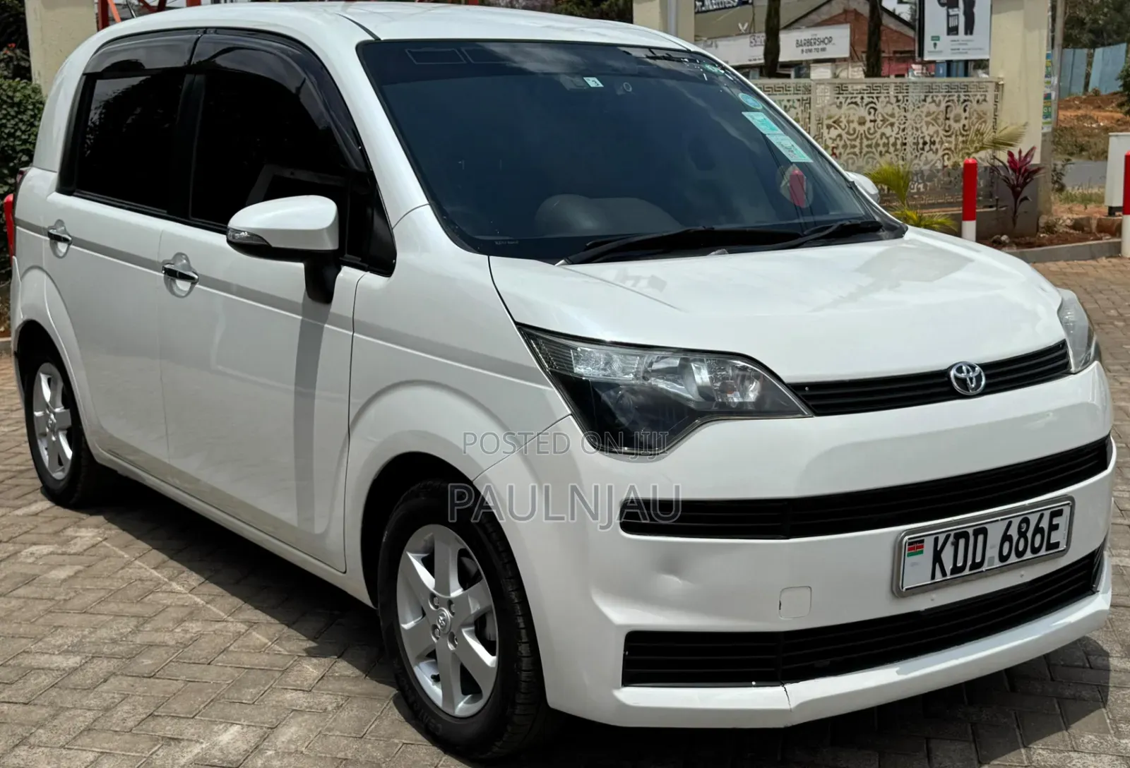 Toyota Spade 2014
