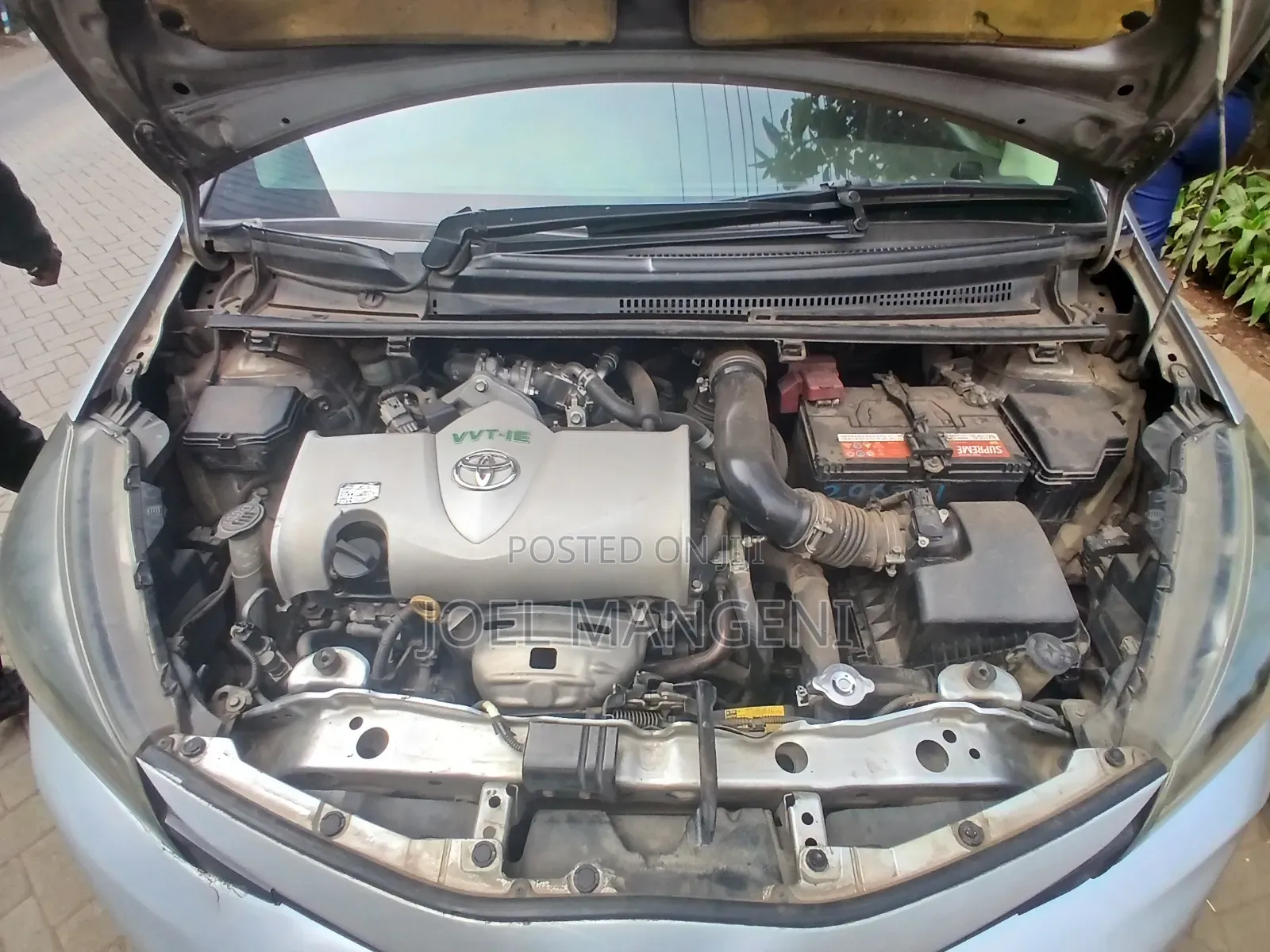 Toyota Vitz 2015 Silver