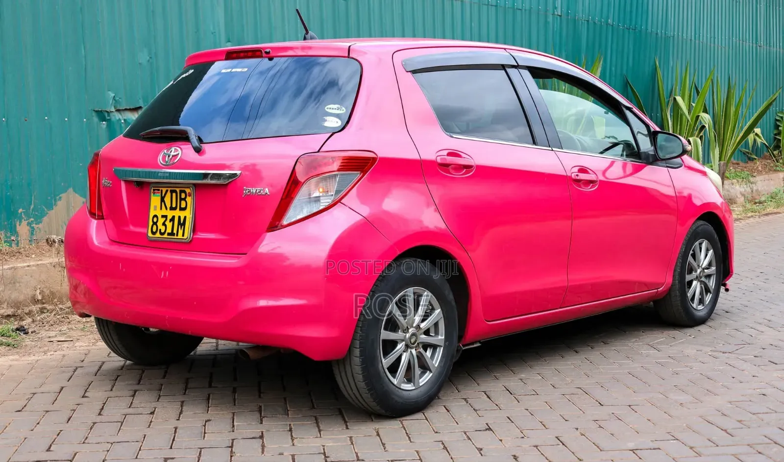 Toyota Vitz 2013 Pink