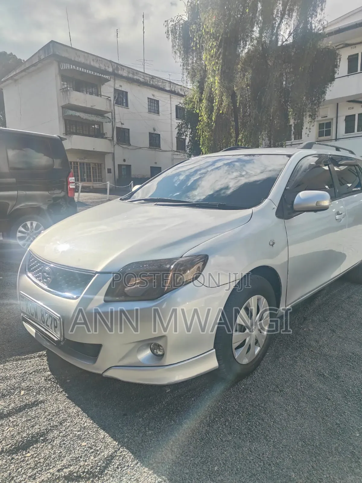 Toyota Corolla 2012 Silver